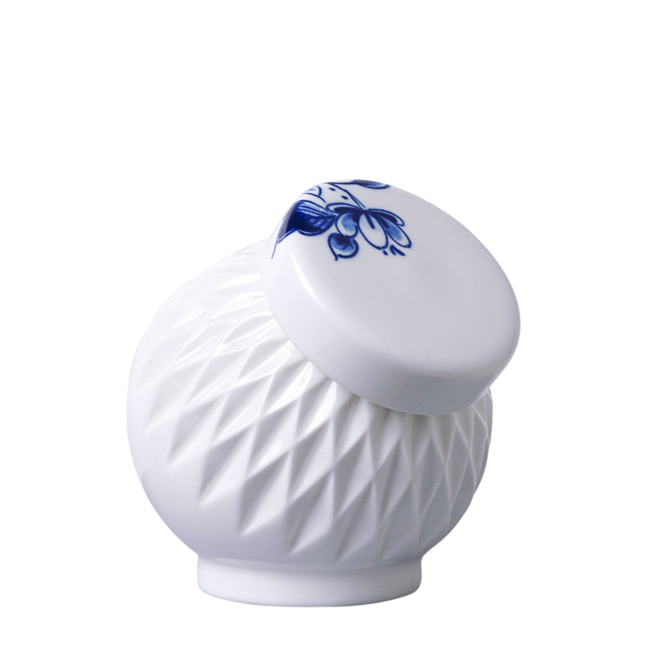 Blauw Vouw Suikerpotje - Een stijlvol handgemaakt ontwerp van Romy Kühne, perfect voor het toevoegen van een vleugje eigentijdse flair aan je tafelservies." Laat het me weten als dit goed is, of als je verdere aanpassingen wilt